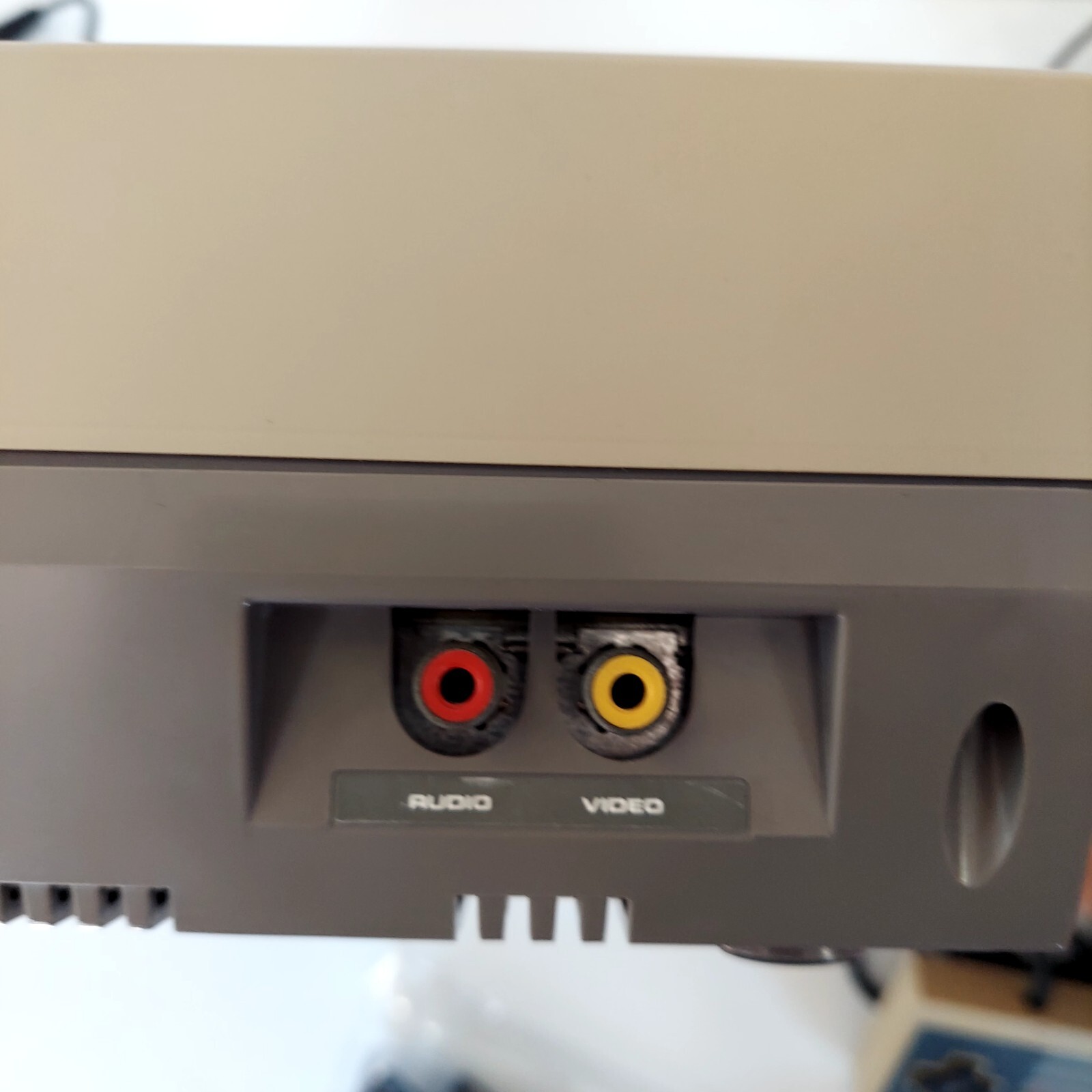 Nintendo NES Console w/Max Turbo Controller (tested/working/read description)