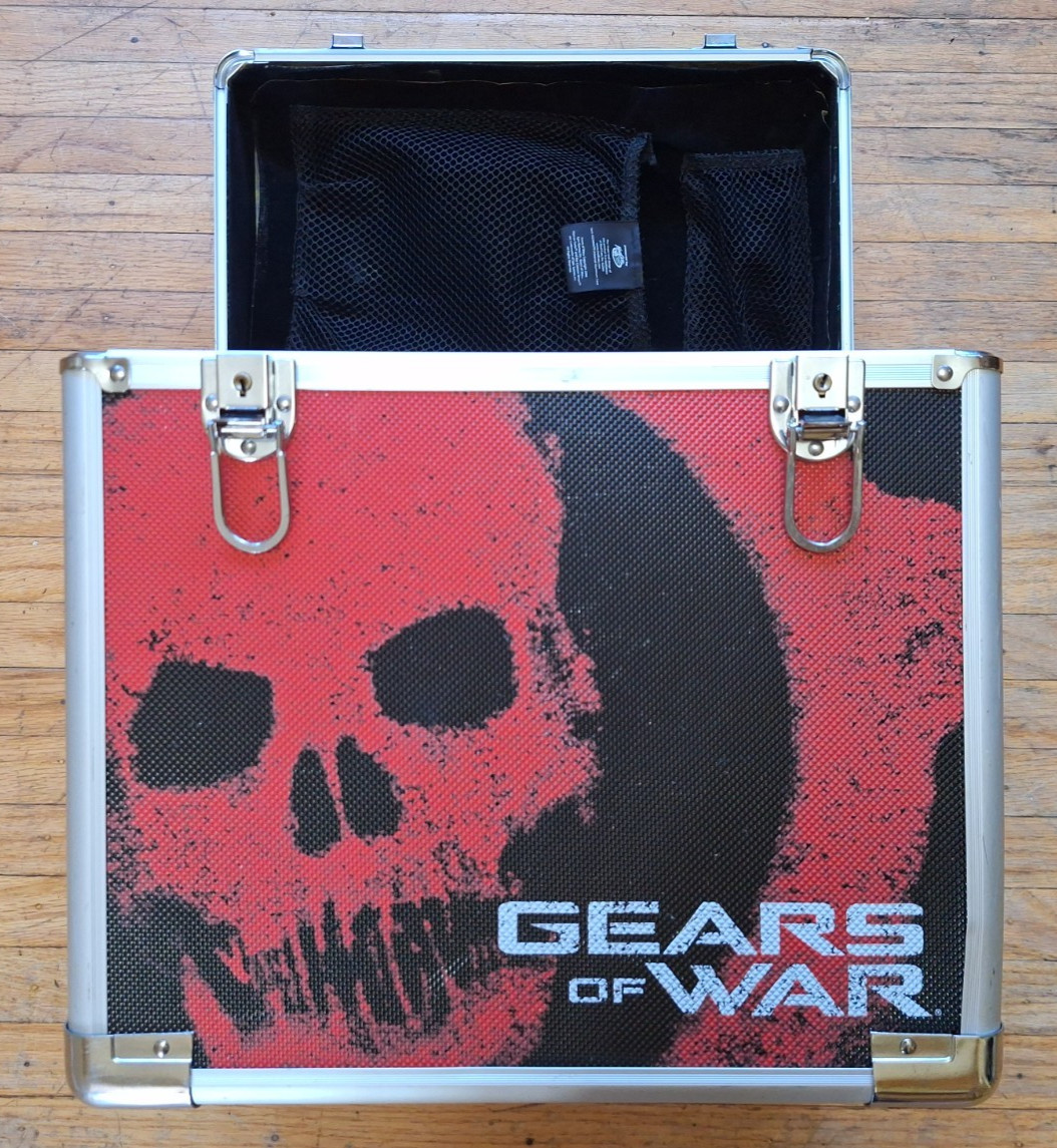 Mad Catz for The Gears of War Xbox 360 Hard Console Crate 2006 Collectors Item