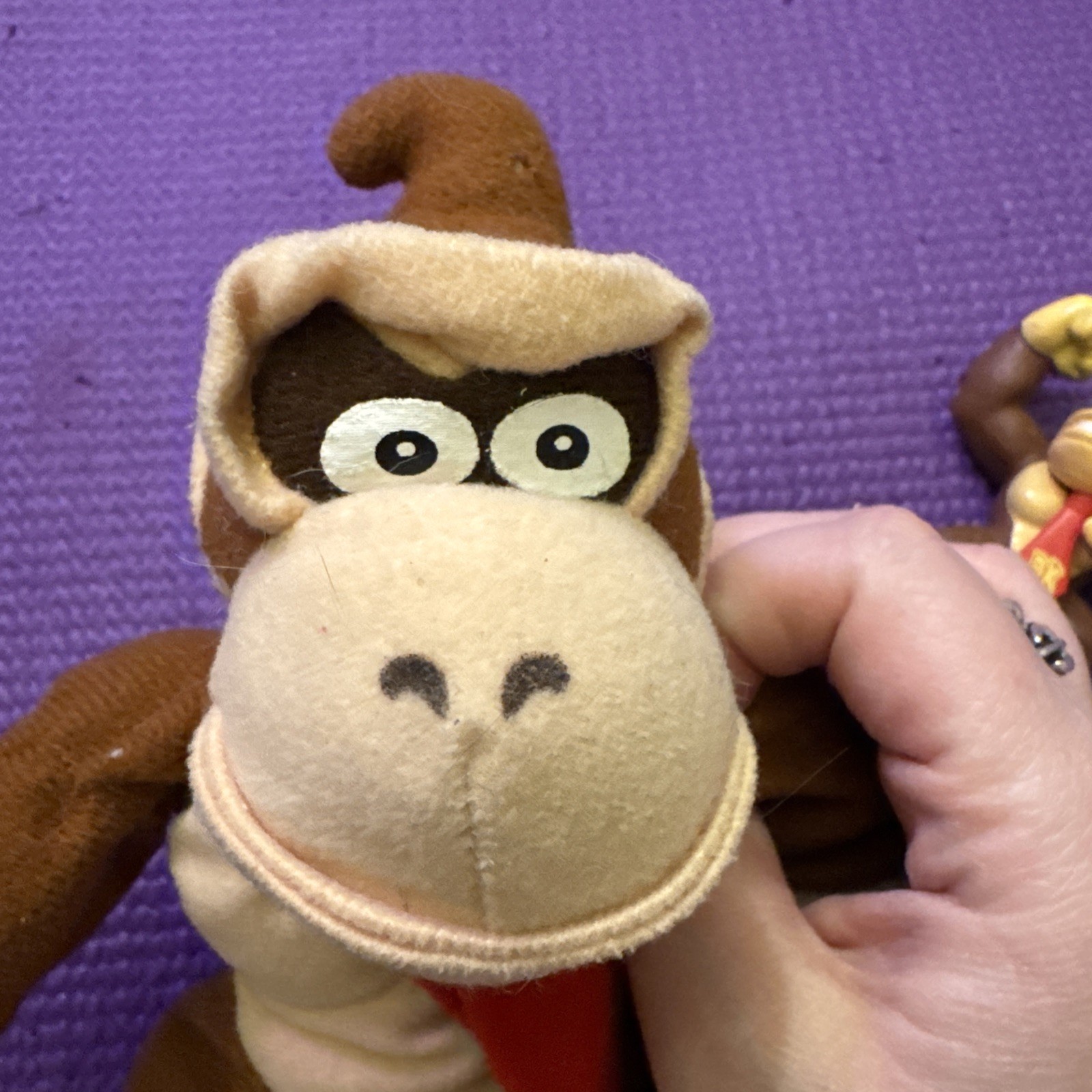Vintage 1997 BD&A Nintendo Donkey Kong 64 Beanie Bean Bag Plush + Figure