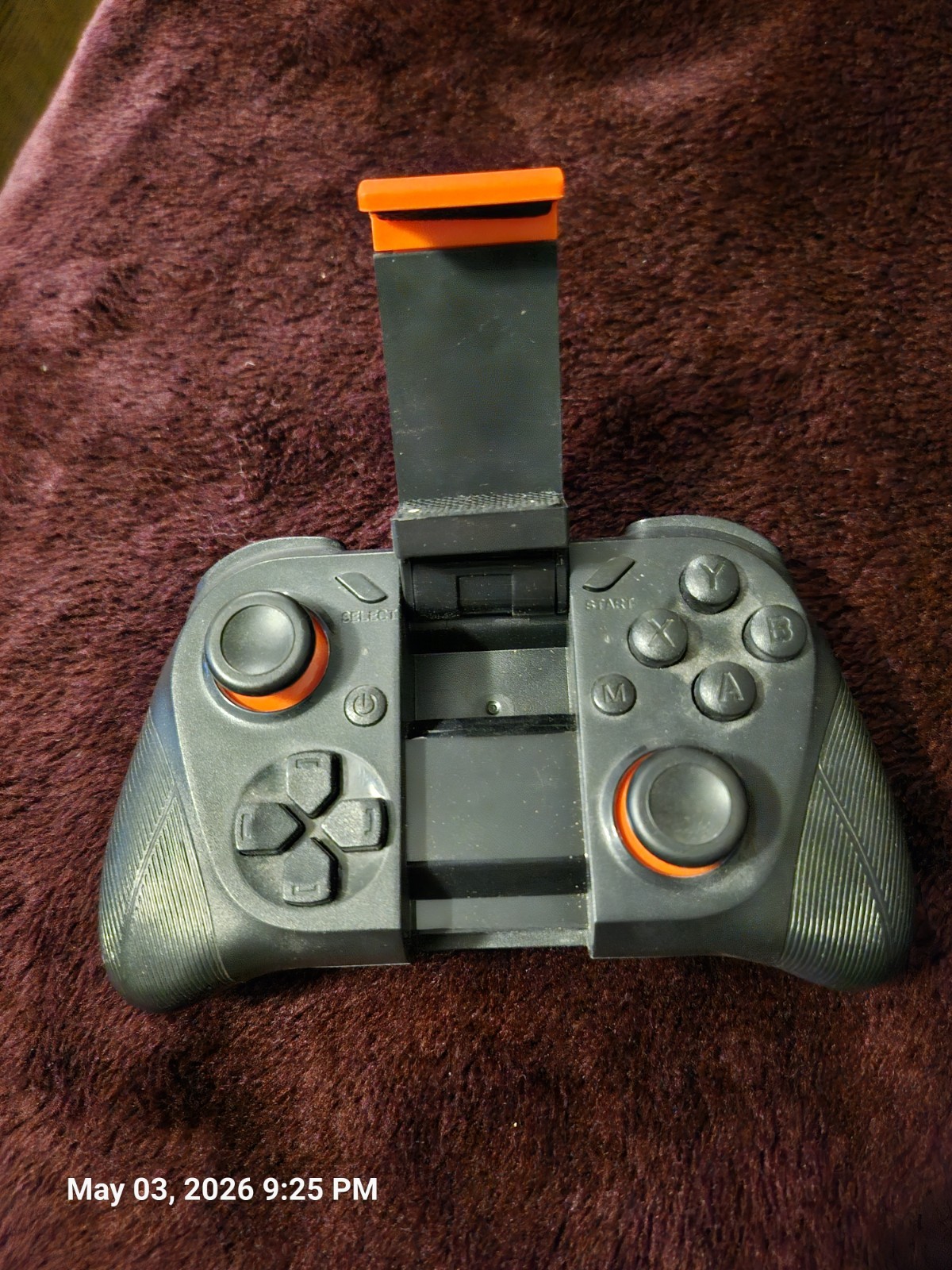 Mocute-050 Wireless Bluetooth Gamepad Controller Black Orange for Android iOS