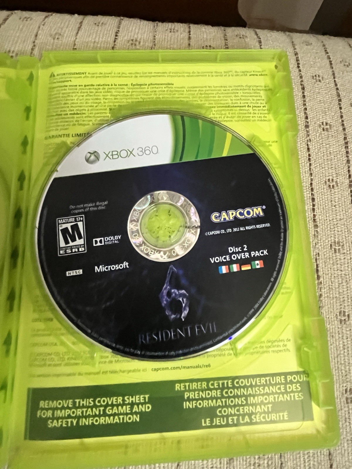Resident Evil 6 (2012) 2 Discs Xbox 360 PRISTINE NO INSTRUCTIONS Preowned