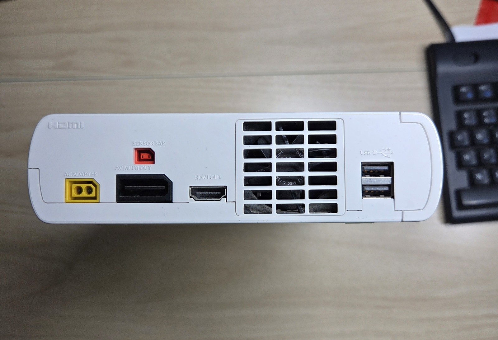 Nintendo Wii U White 8GB WUP-001(02) Parts Or Repair Only Error Code: 160-1400