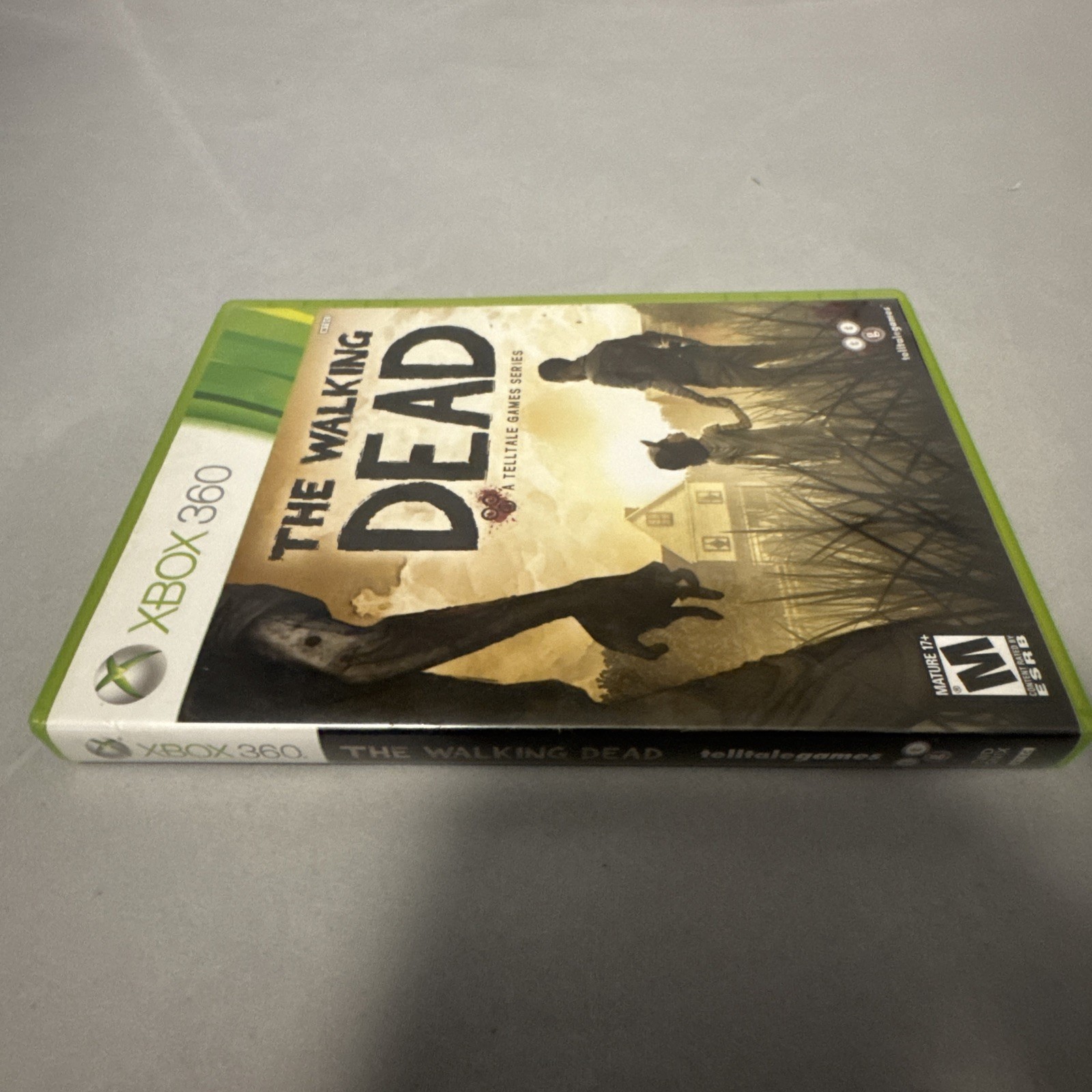 The Walking Dead (Xbox 360) CIB COMPLETE- Tested