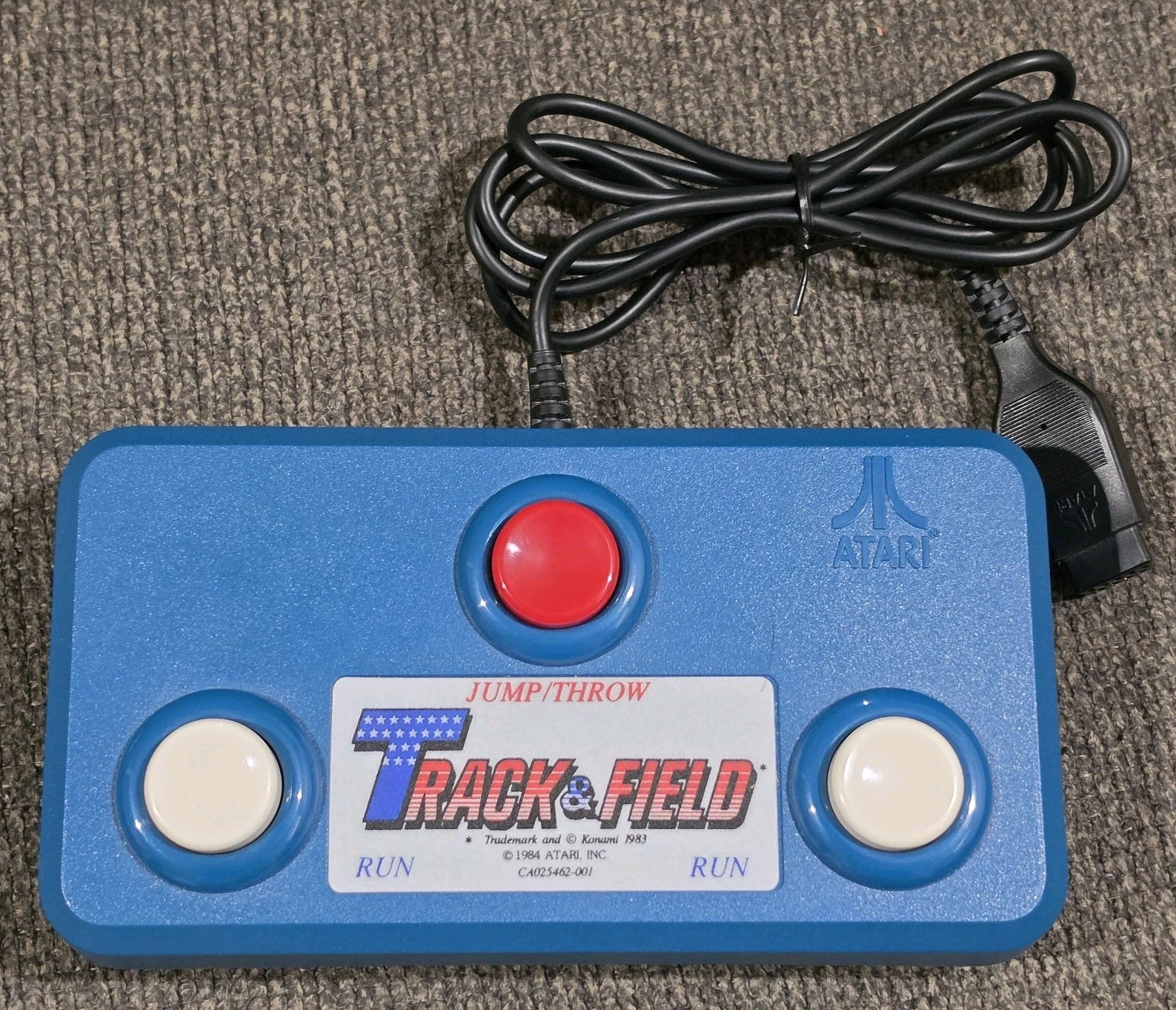 Track & Field Complete In Box With Controller Atari 400 800 1200XL TESTED 8 Bit
