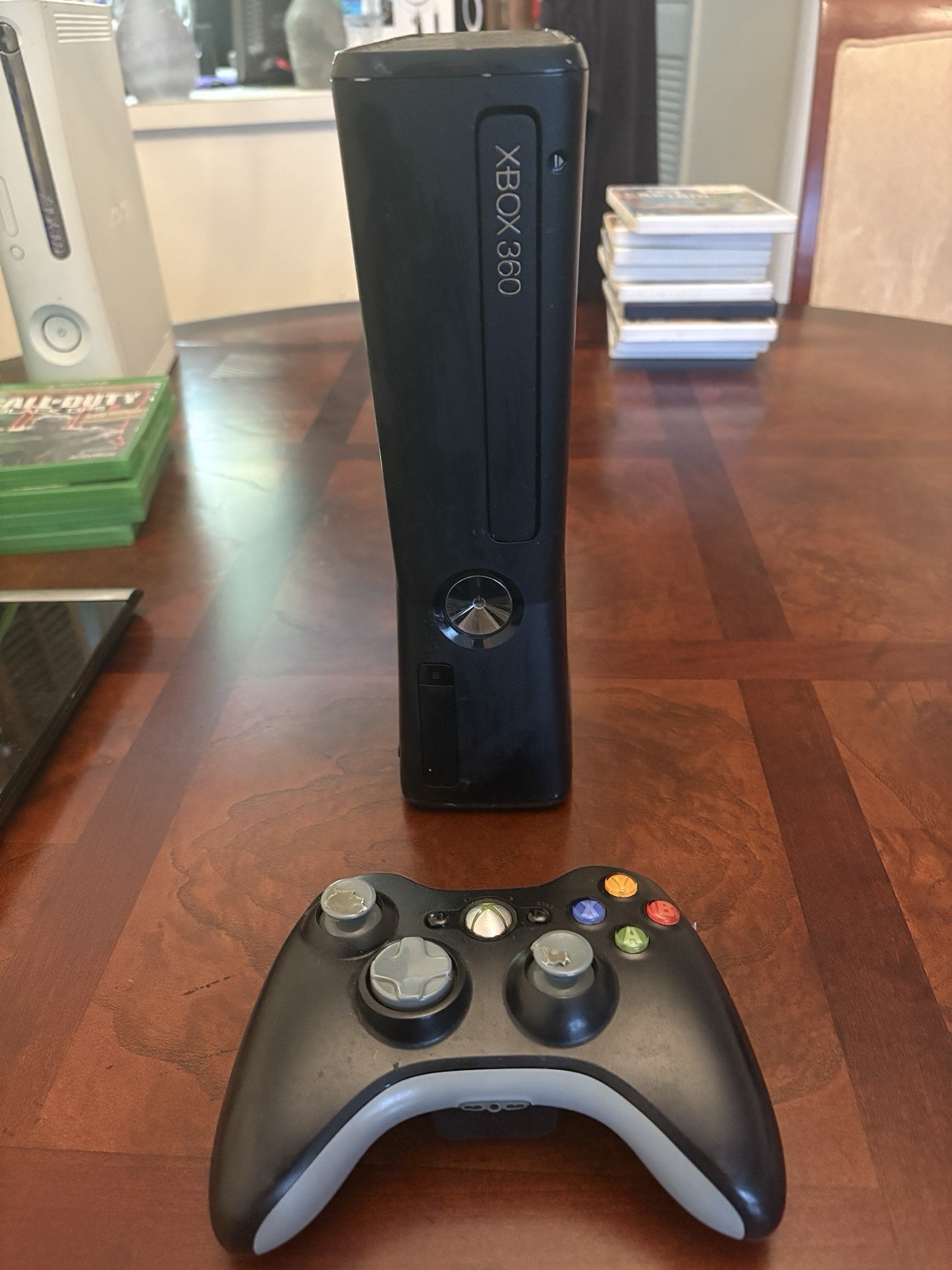 Microsoft Xbox 360 Black Console HDMI Wi-Fi Capability with Controller