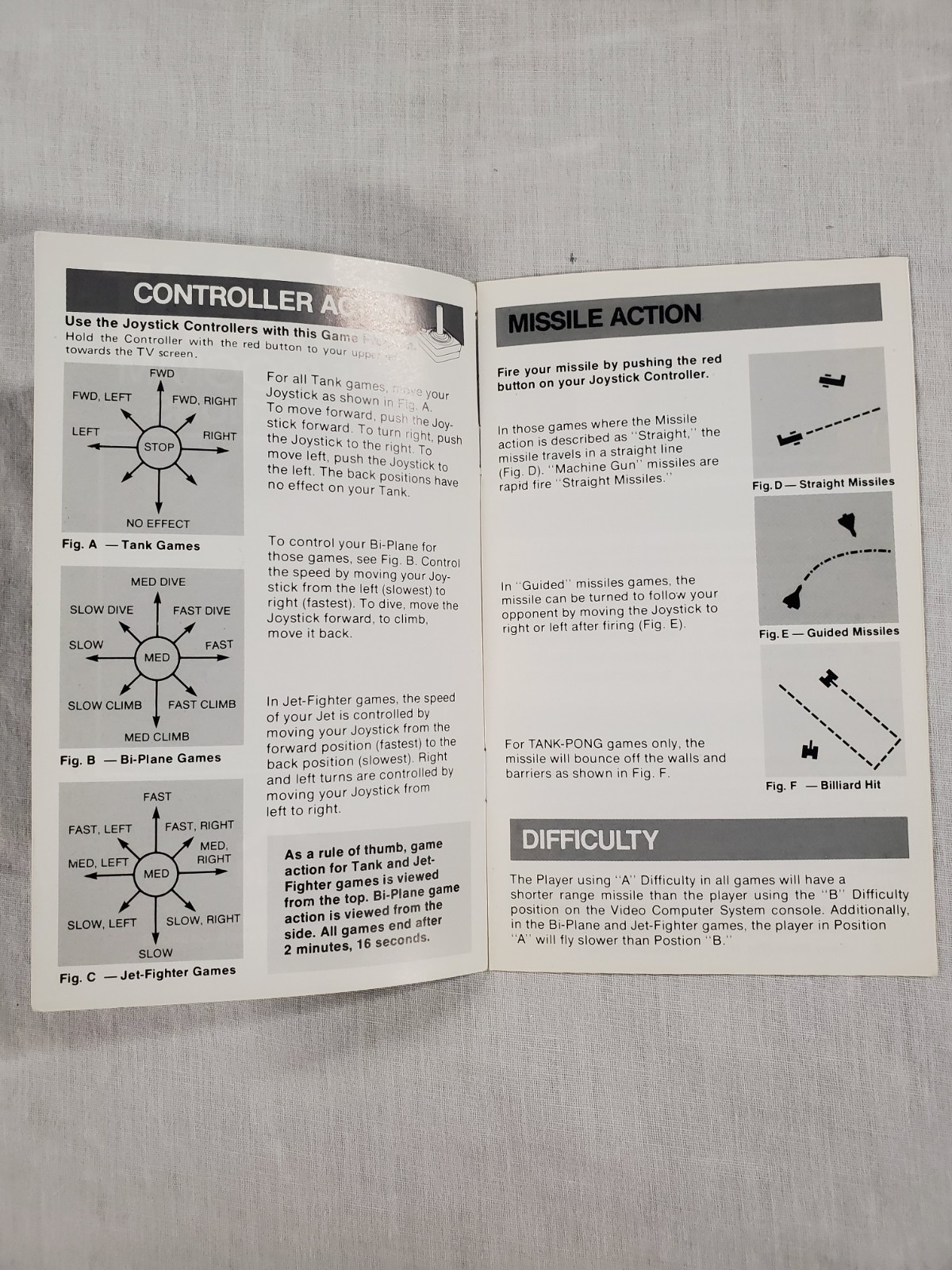 Combat 01 Atari Corporation Black And White Manual – VERY RARE
