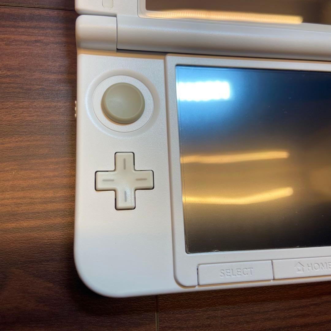 Nintendo 3DSLL White 4668 From Japanc