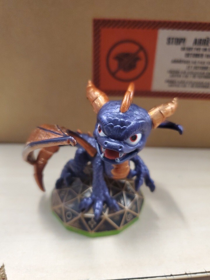 Spyro Series 1 Skylanders Spyro’s Adventure Free Shipping.