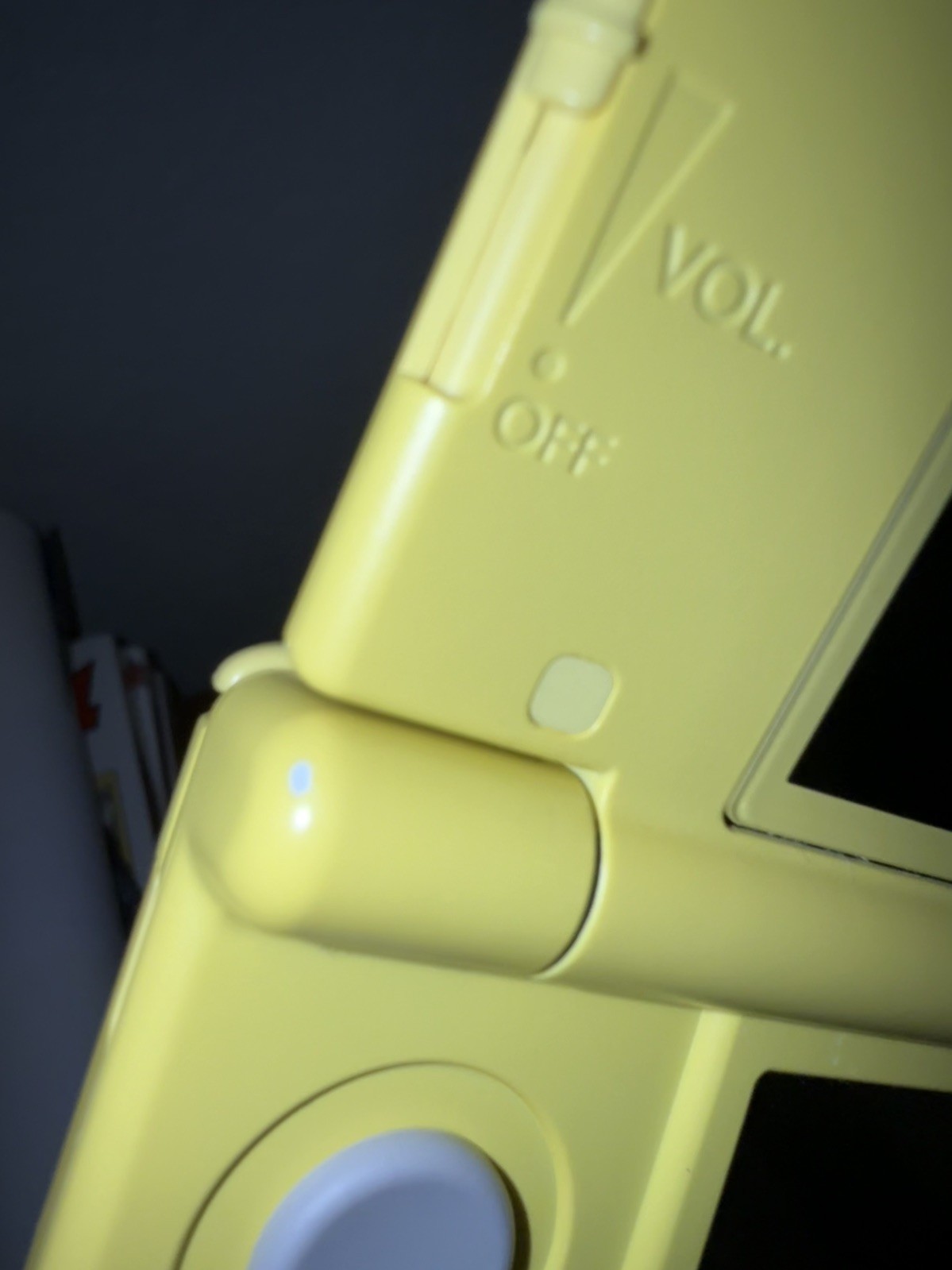 Nintendo 3DS XL Pikachu Yellow Limited Edition Handheld Console