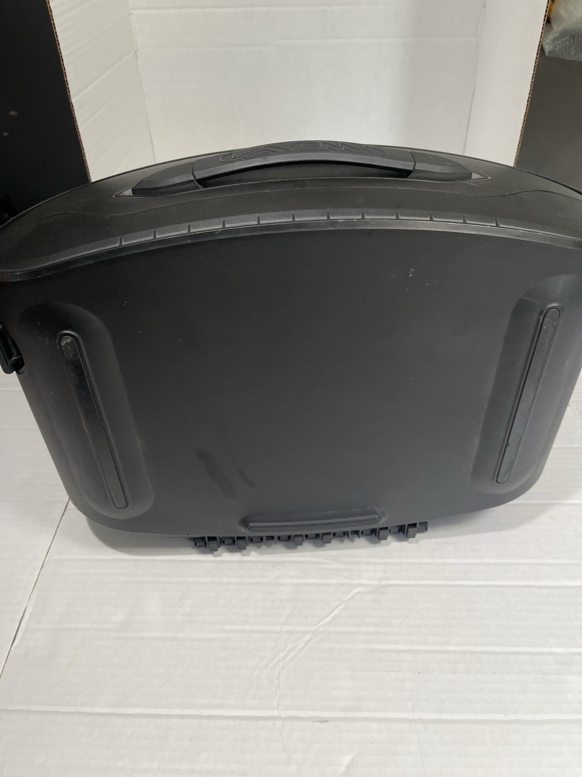 GAEMS G155 Sentry Portable Gaming Monitor Case PS3 Slim Xbox 360 HDMI 15.5”