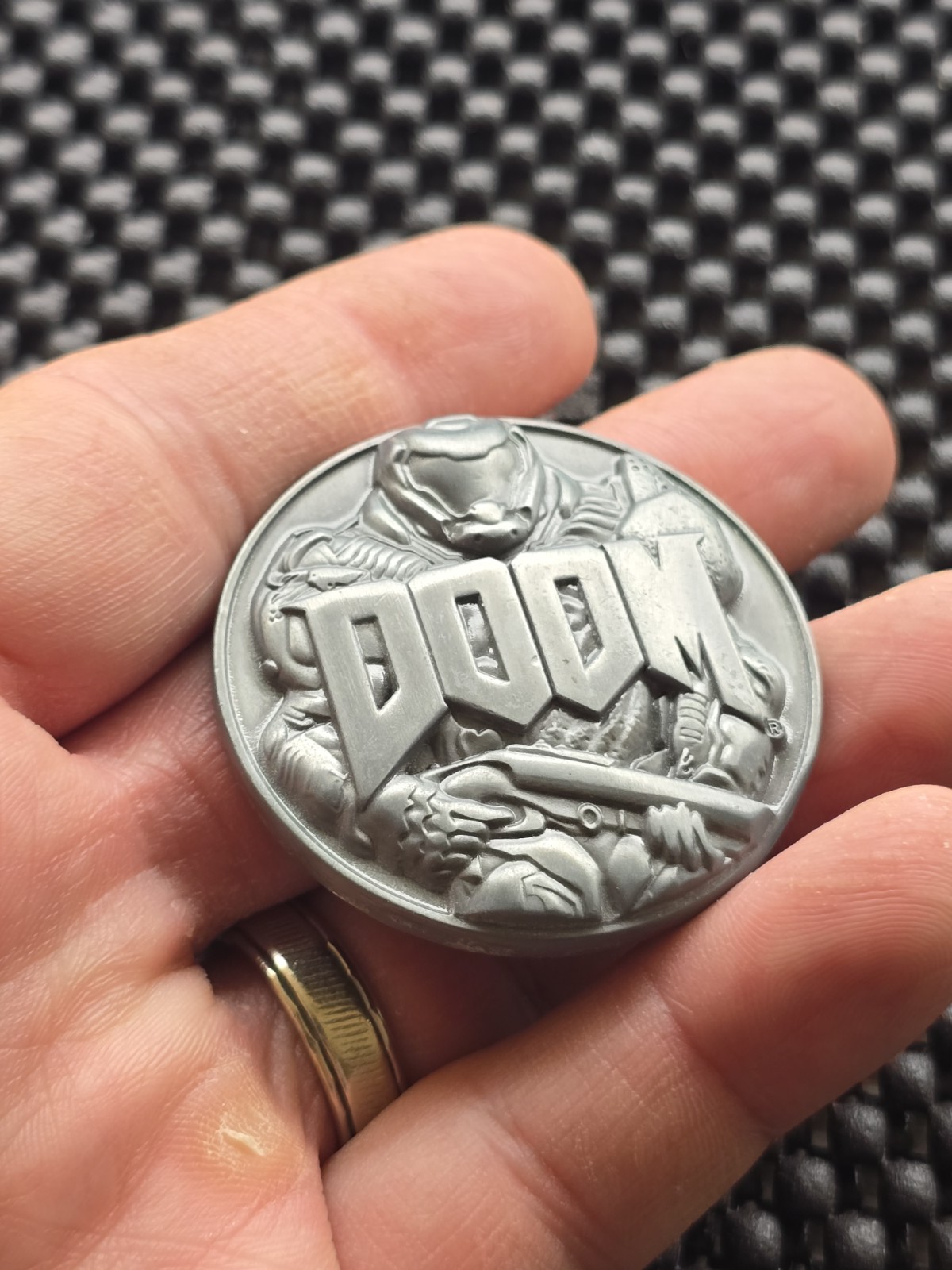 DOOM 1 2016 challenge Coin Medal Rare Promo SWITCH XBOX One BFG Bethesda PS4 PS5