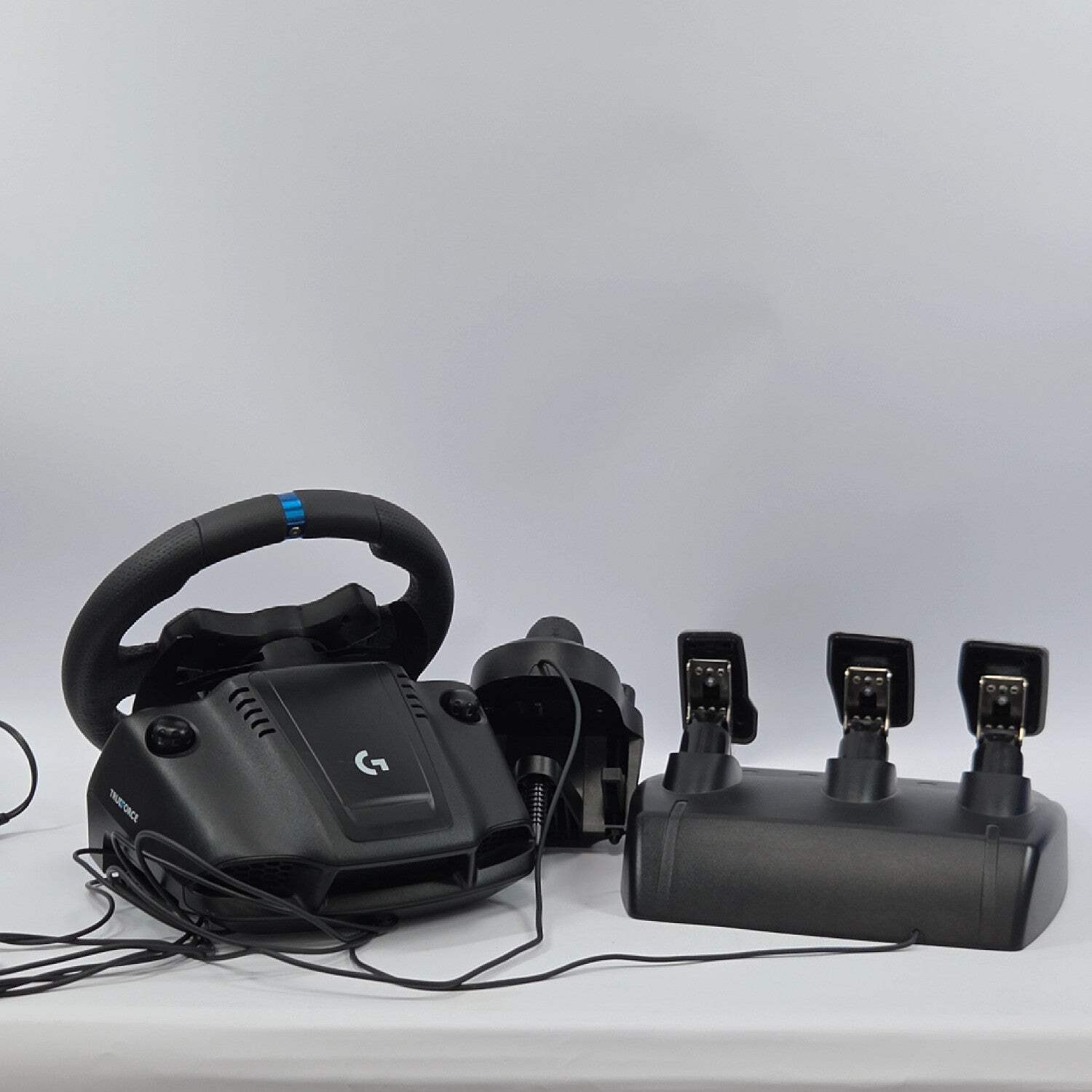 Logitech G923 Steering Wheel, Pedals, and Handbrake Black