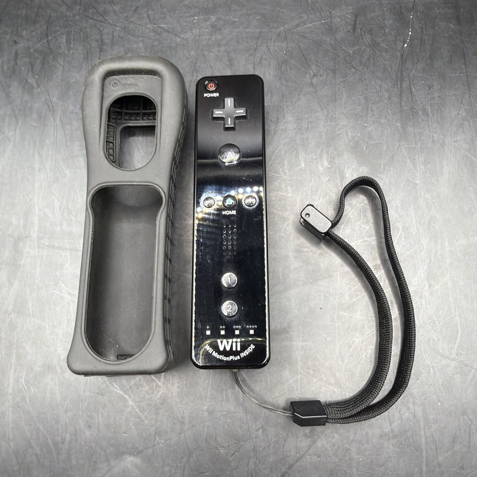 Official Nintendo Wii Remote Plus Black Controller MotionPlus Tested RVL-036. D