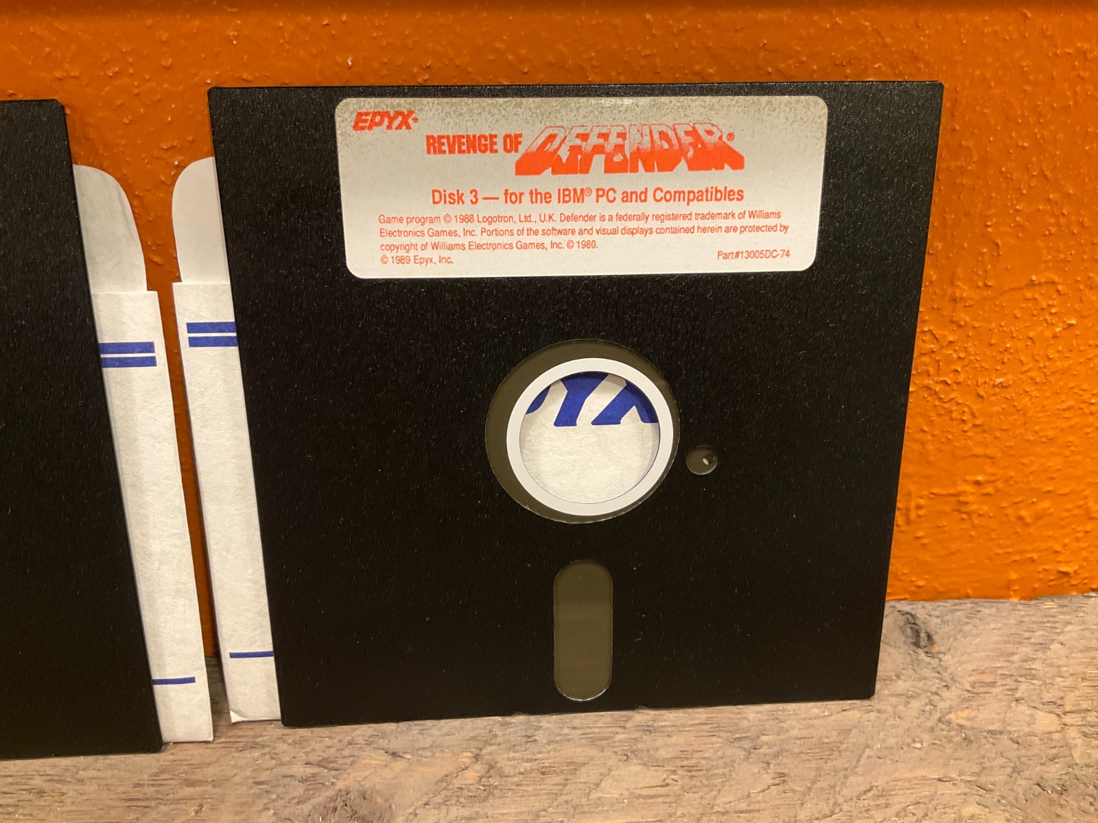 Vtg Revenge of Defender EPYX Disk 1-3 IBM PC & Compatibles Game