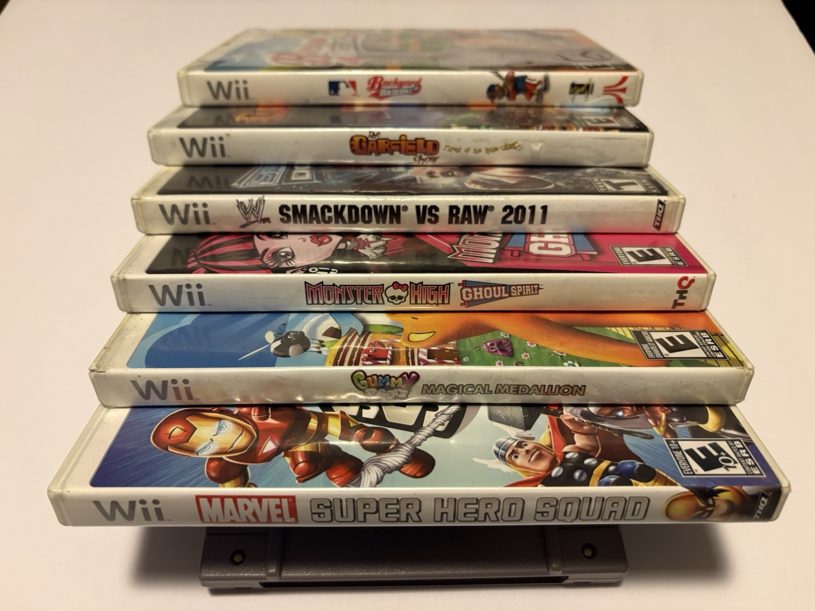 Lot of 6 Boot Tested Assorted Nintendo Wii Video Games including Monster High