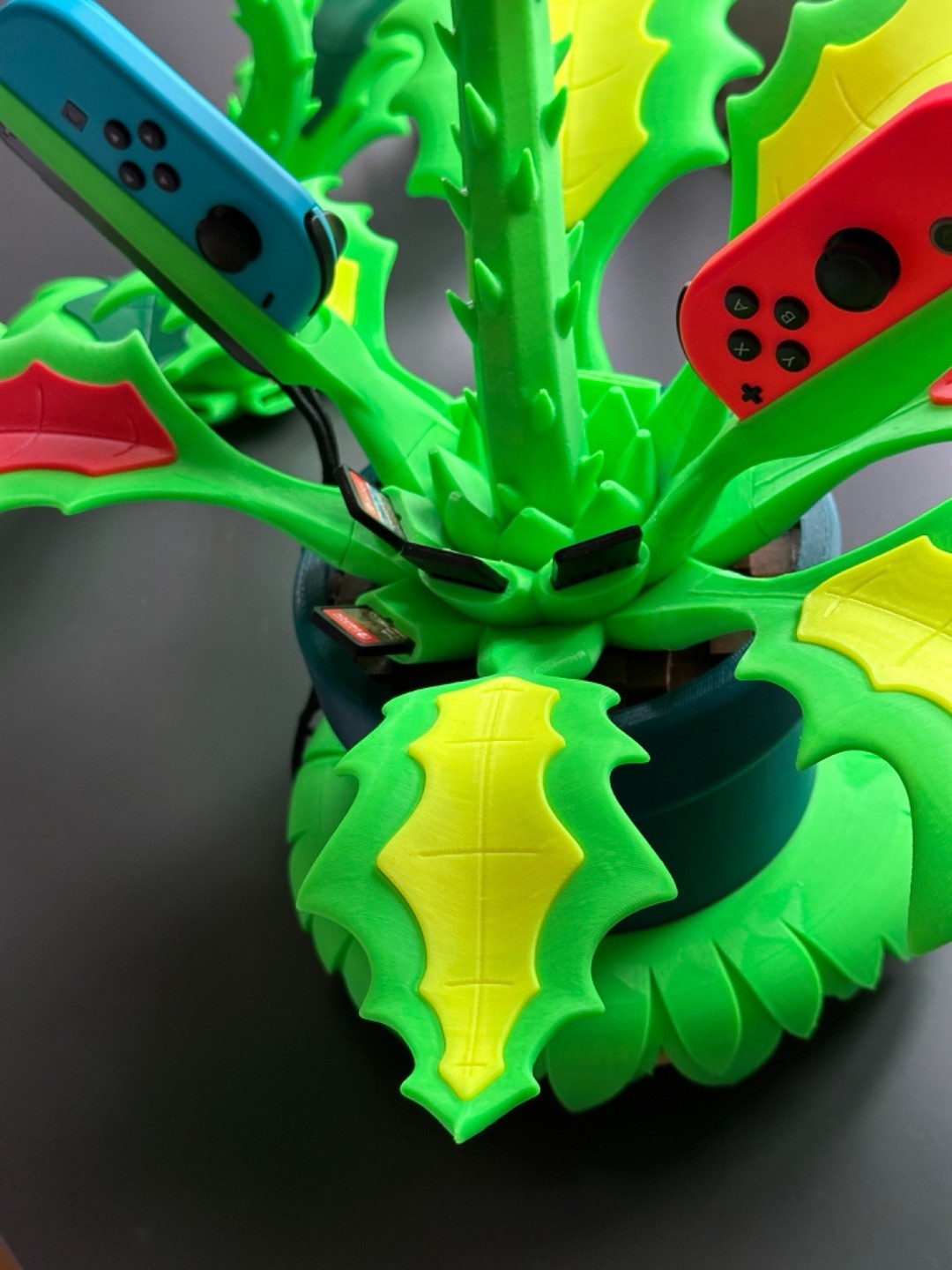 Custom 3D Printed Piranha Plant Nintendo Switch Dock – Charging & TV Hub Stand