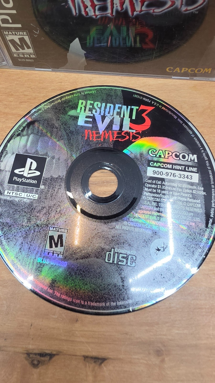 Resident Evil 3: Nemesis (PlayStation 1 PS1, 1999)