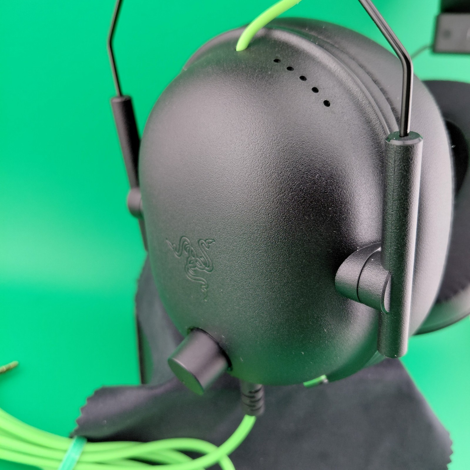 Razer BlackShark V2 X Wired Gaming Headset Black 3.5mm PC PS5 Xbox Switch Tested