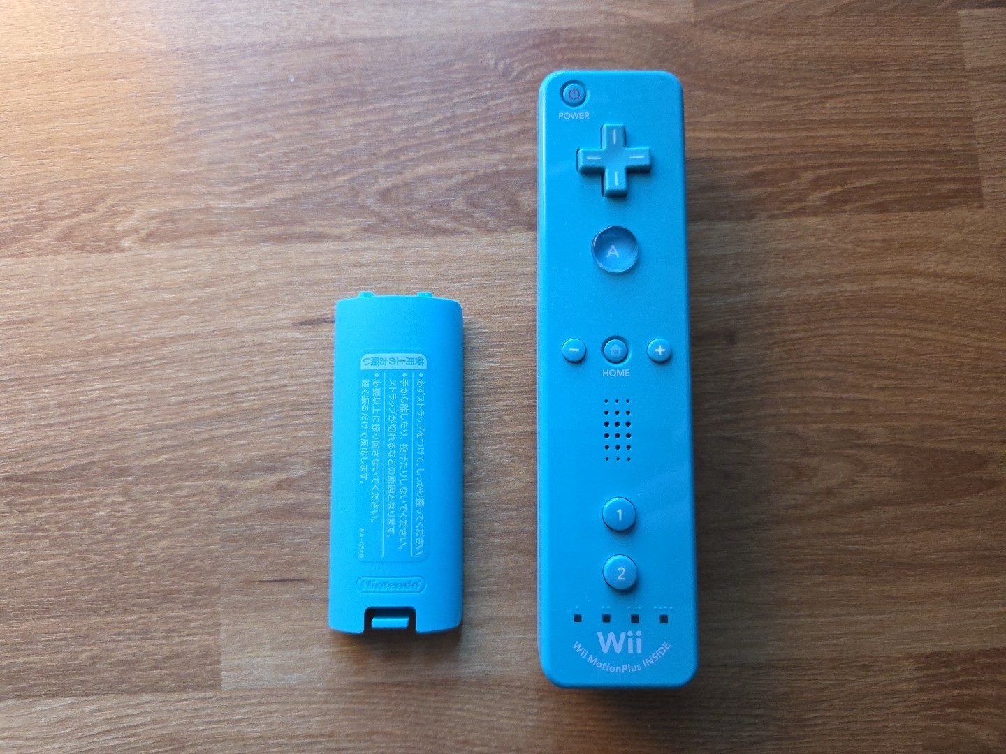 Nintendo Wii Remote Plus Motion Controller – Blue – TESTED