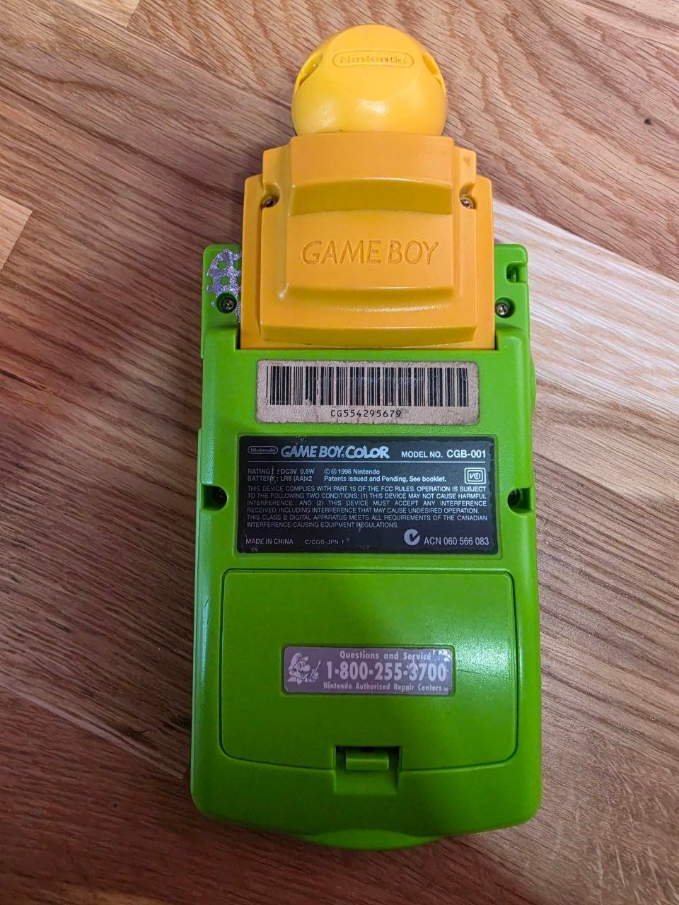 Nintendo Game Boy Color GBC Kiwi Handheld With Game Boy Camera