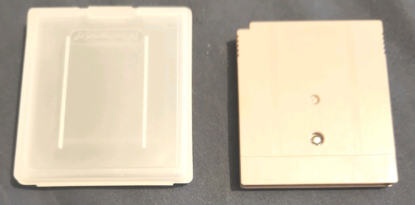 Kirby’s Dream Land Nintendo Game Boy Cartridge with Case, Tested, works.