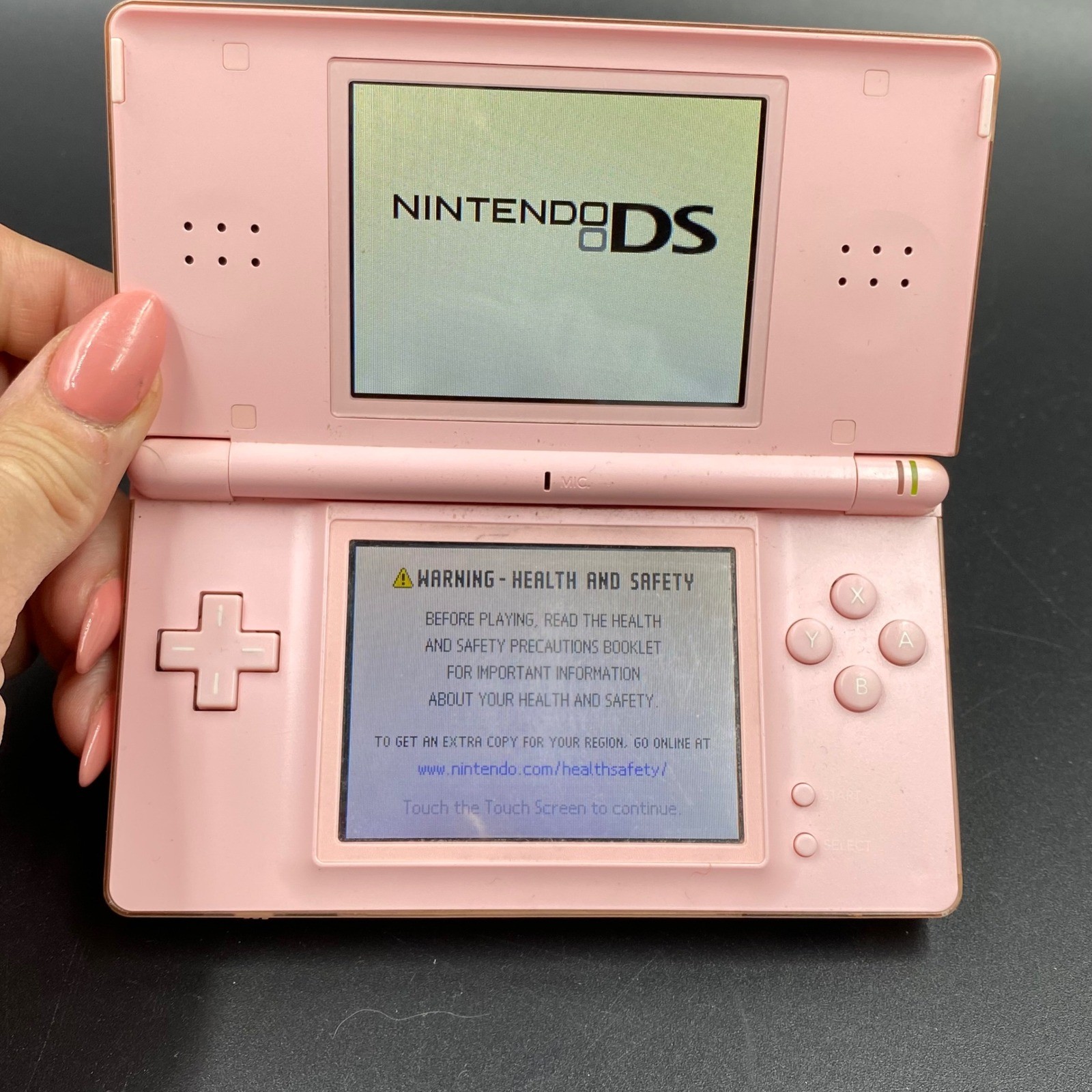 Nintendo DS Lite Handheld Console Pink USG-001 Gaming GBA Slot Broken Hinge
