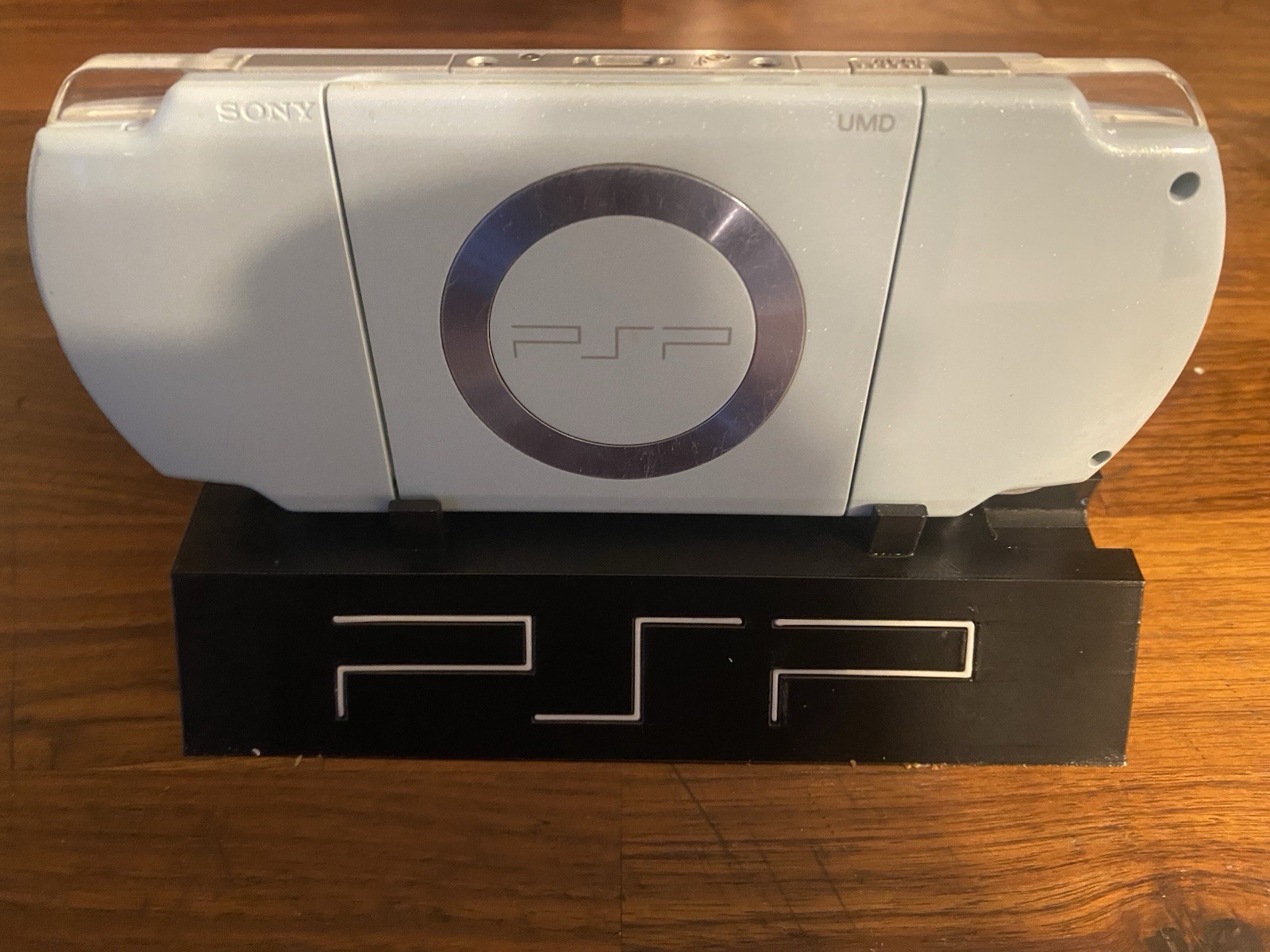 Light Blue Pearl PSP 2000 Japan Import CLEAN TESTED