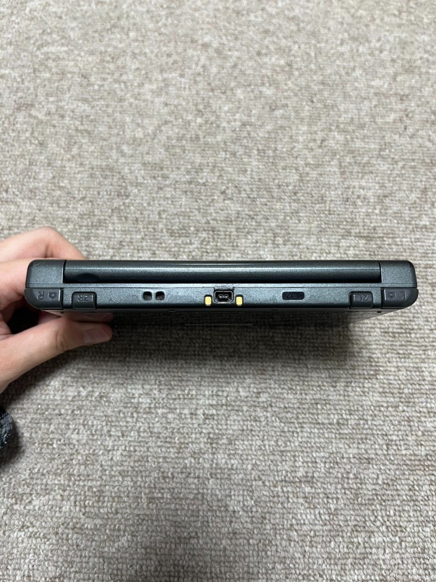 New 3DS LL XL Metalic black Japan Nintendo Console region Japanese B27