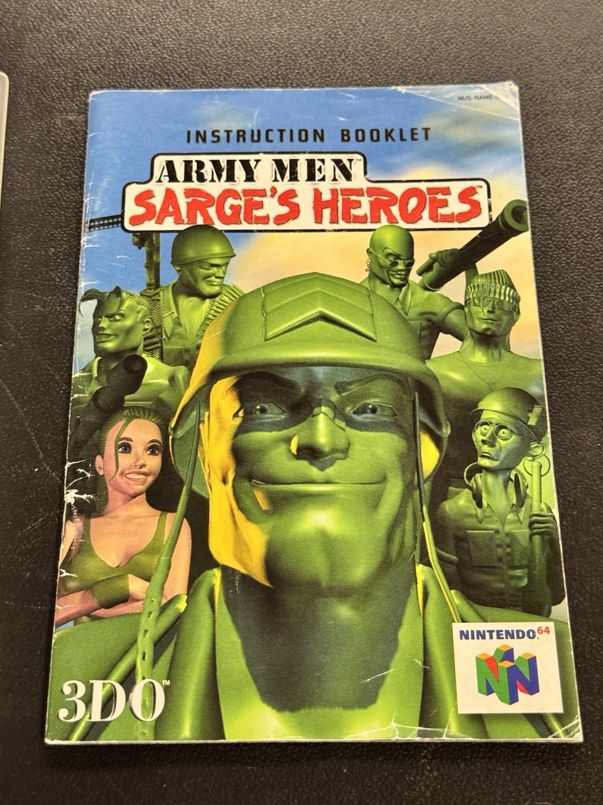 Army Men: Sarge’s Heroes (Nintendo 64, 1999) w/ Manual + N64 Clamshell Case