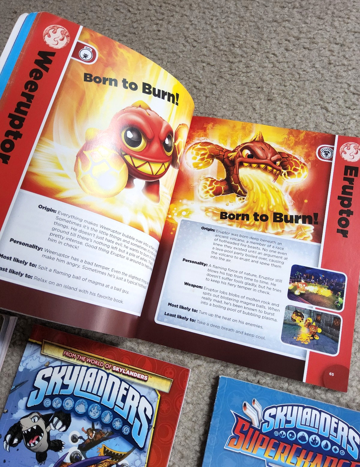Lot of 5 Skylanders Universe Guide Handbook Comic Assorted Book Lot