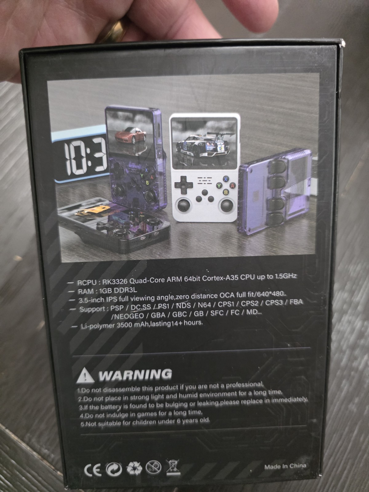 R36S Retro Handheld Video Game Console BLACK Linux 3.5″ IPS Vintage ROM New
