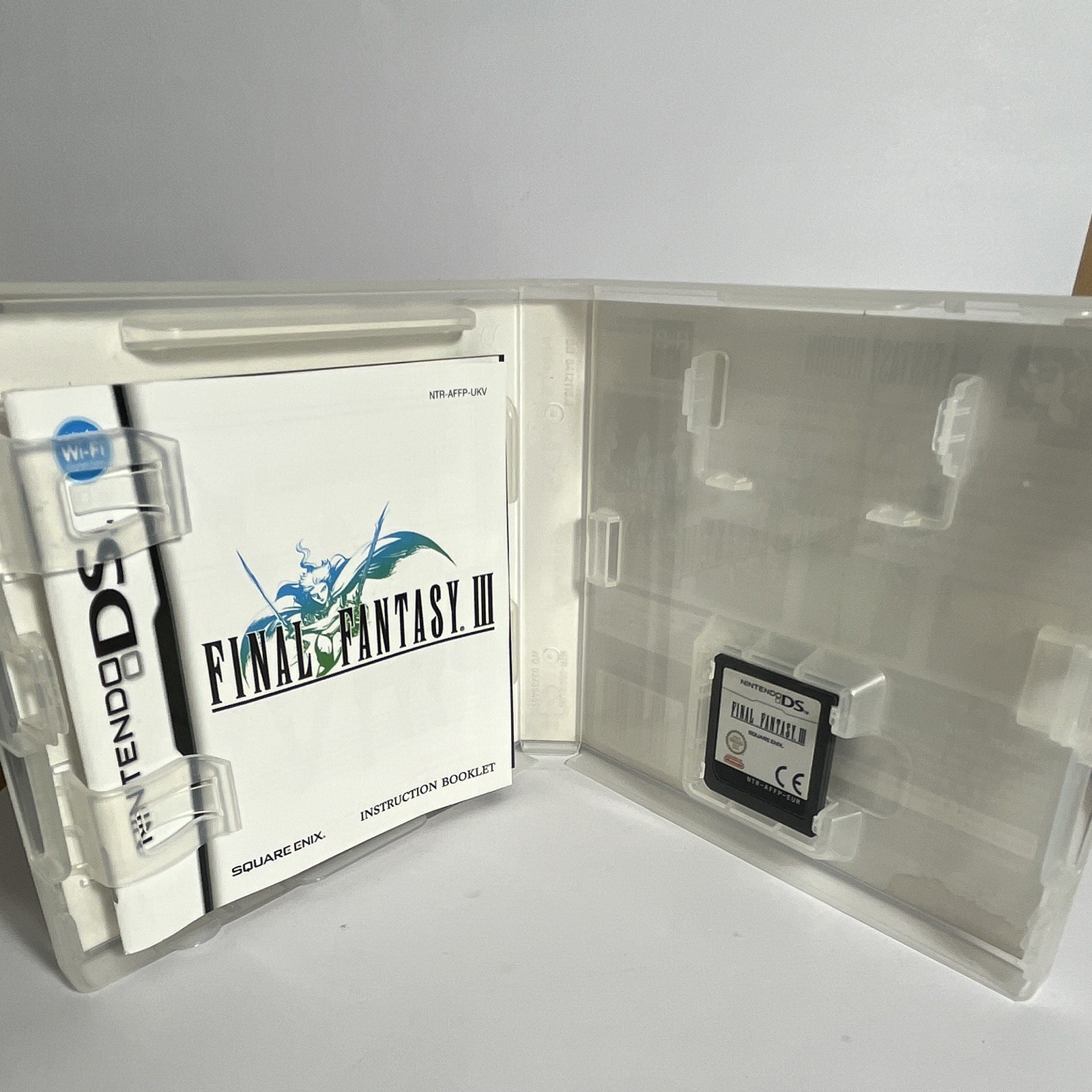 Final Fantasy III Nintendo DS Game Case Manual Inserts Complete 100% CIB PAL