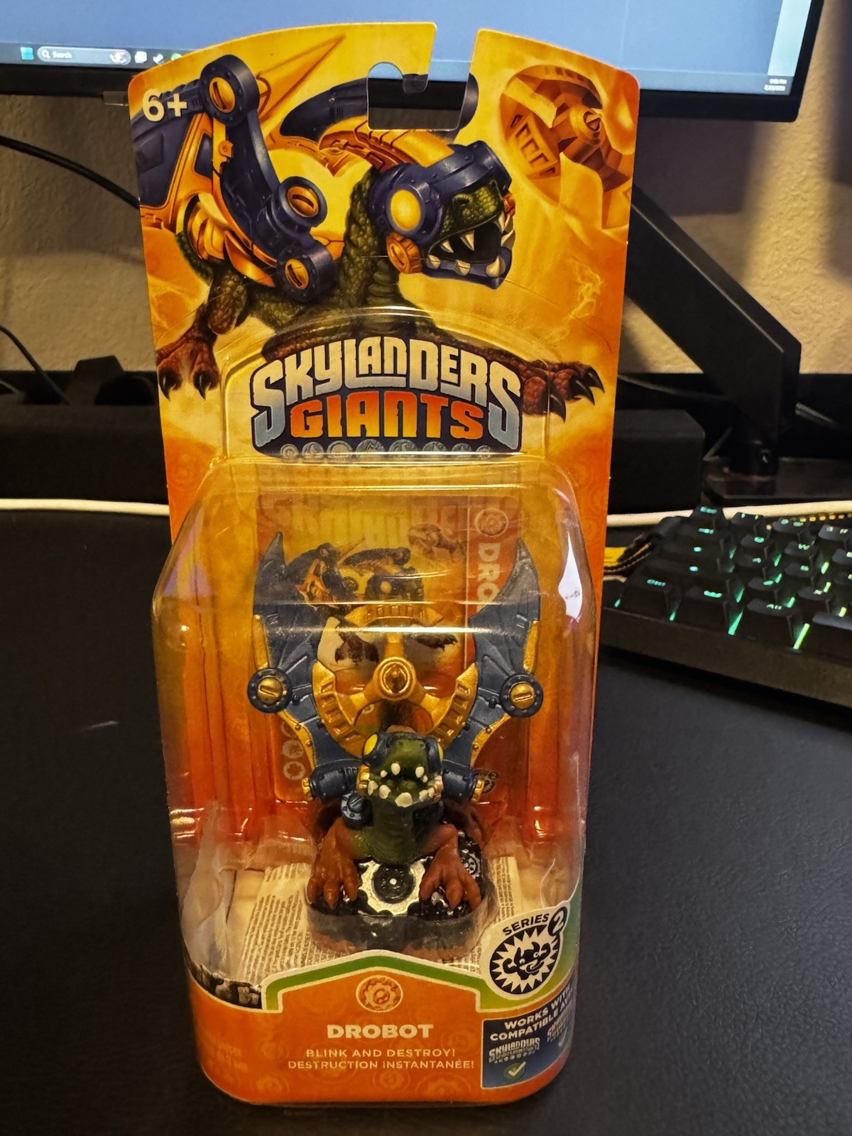 Activision Drobot Skylanders Giants Works with Spyro’s Adventure Figure