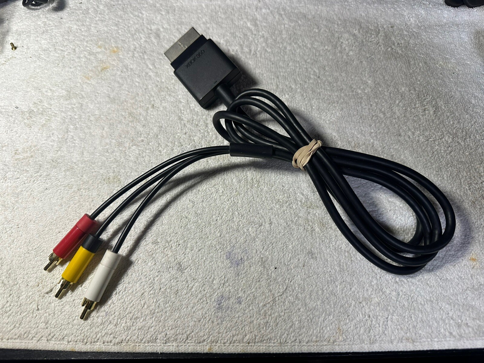 Genuine Official OEM Microsoft XBOX 360 S Slim Composite AV Audio Video Cable!!