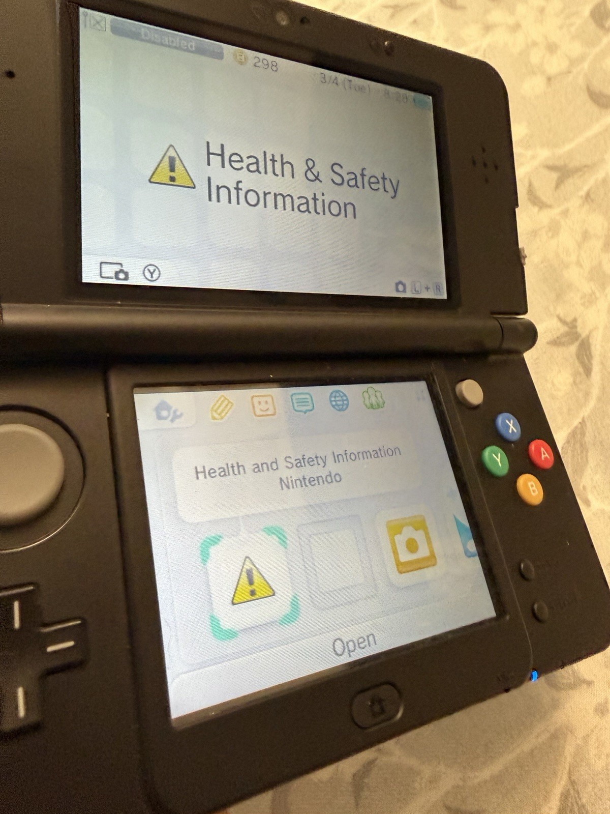 Nintendo 3DS Original Super Mario Edition 4GB Handheld System – Black