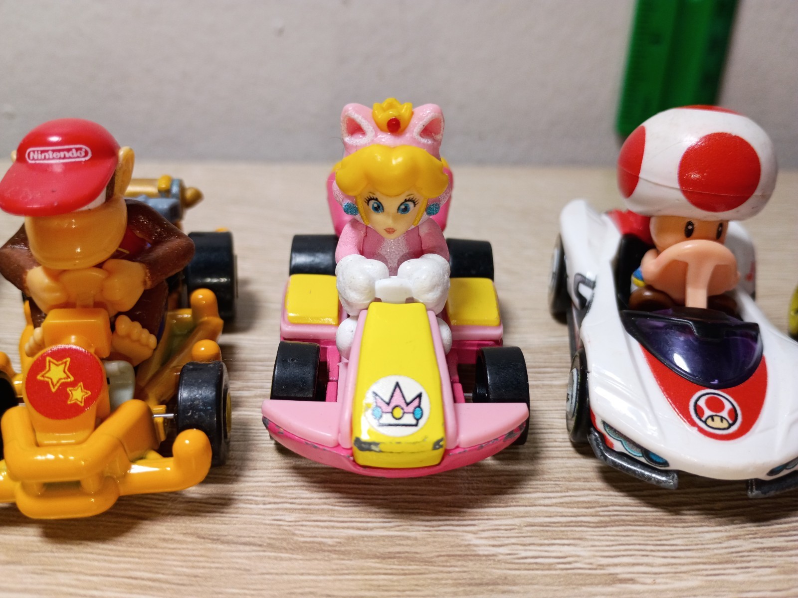 *FREE SHIP* 6-PK Super Mario Kart Hot Wheels Donkey Diddy Kong Cat Peach Toad
