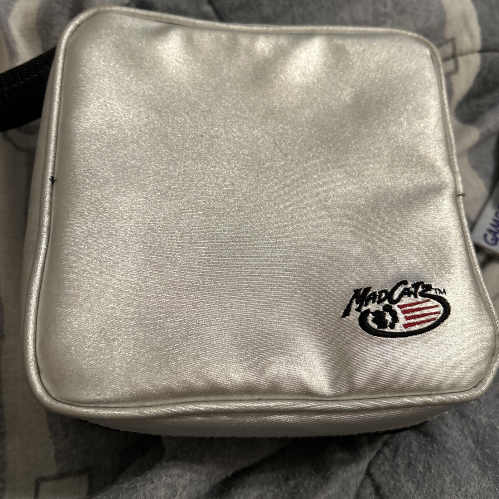 Vintage Mad Catz Carrying Case for Nintendo Gameboy Color~+!2 Games 3 Manuals