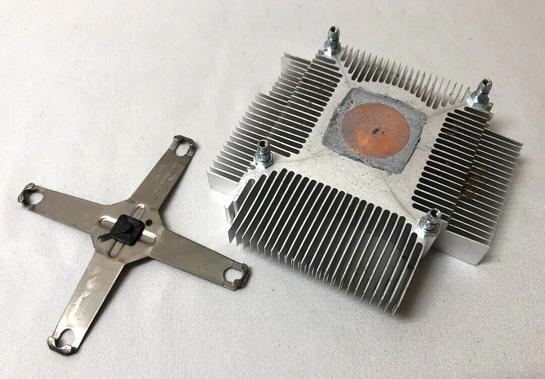 OEM Microsoft XBox 360E HEATSINK w/X Clamp Bracket Rev N 360 E 1538 part X800334