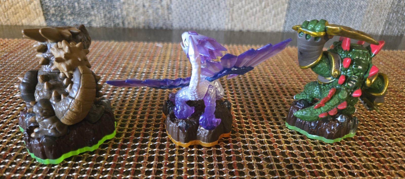 Skylanders Earth Element + Fire Supercharger Figures Lot Of 7 Fist Bump Spitfire