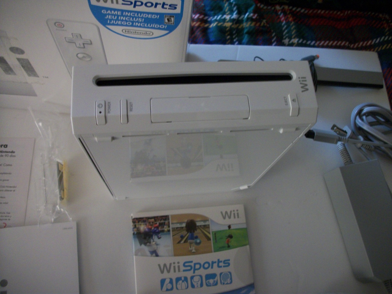 Nintendo Wii Sports Home Console Complete in Box Great Condition! USED ONE TIME