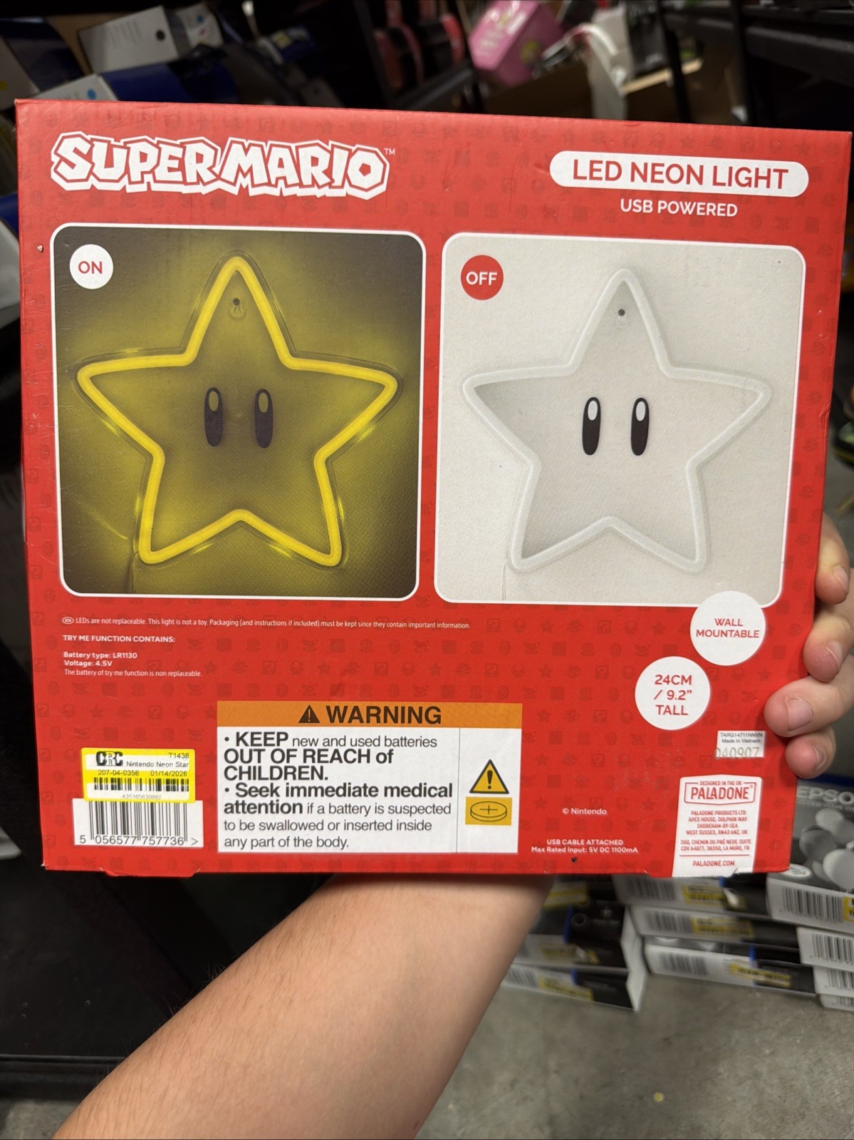 Paladone Super Mario Bros. Super Star LED Neon Light USB Powered Wall Mountable