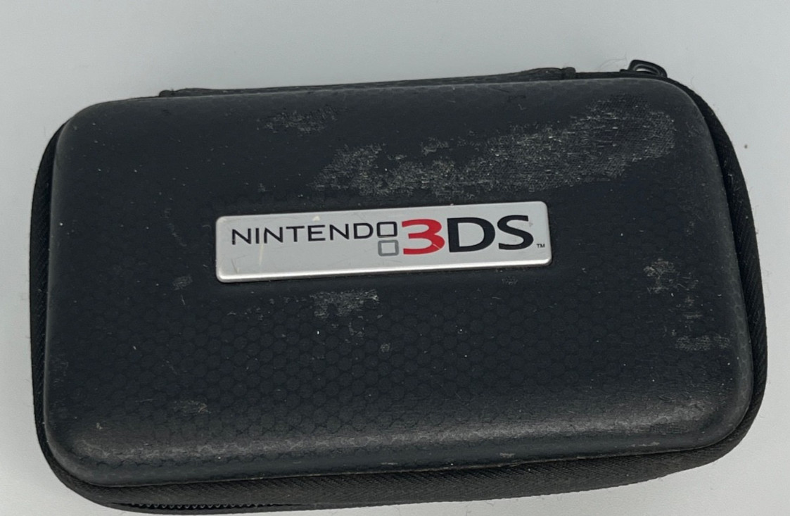 Nintendo 3DS Black Handheld Console 3D CTR-001 with Game and Case