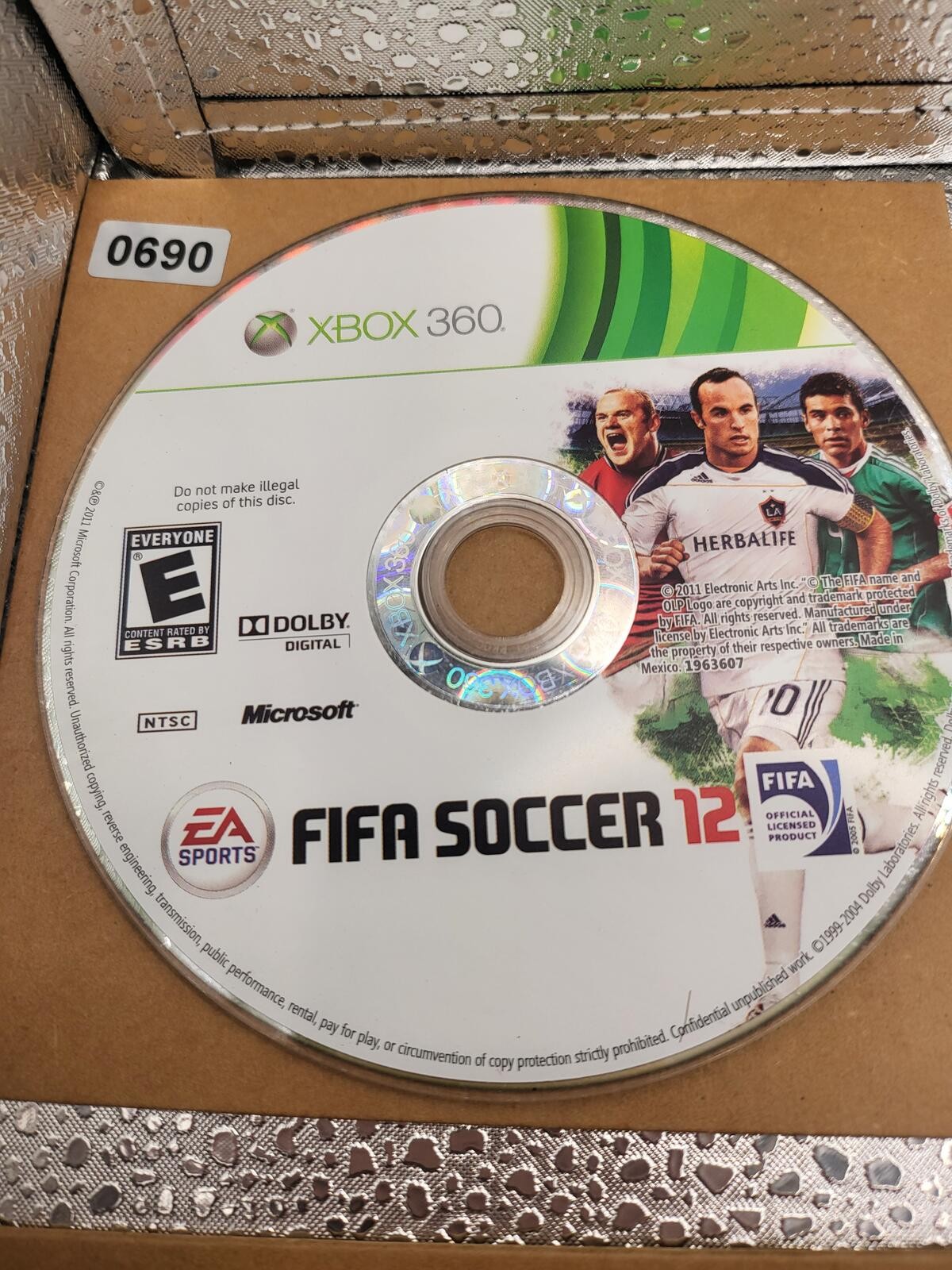 FIFA Soccer 12 Microsoft Xbox 360 Game Disc Only NO Usps TRACKING
