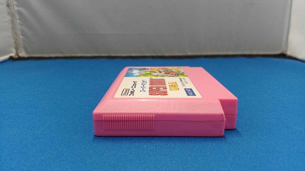Nintendo HVC-MT Super Mario USA Famicom