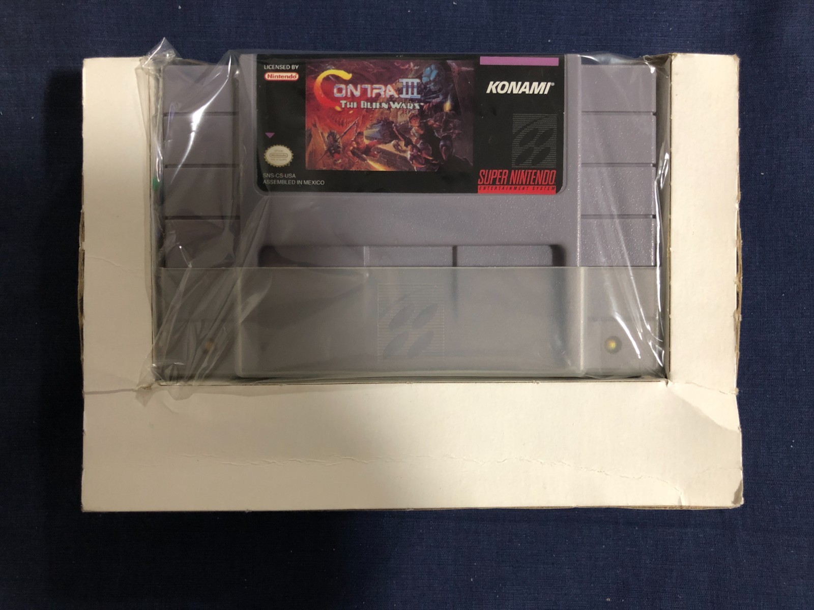 Contra 3 III: The Alien Wars (SNES) (Majesco) CIB Very Damaged Box, Untested