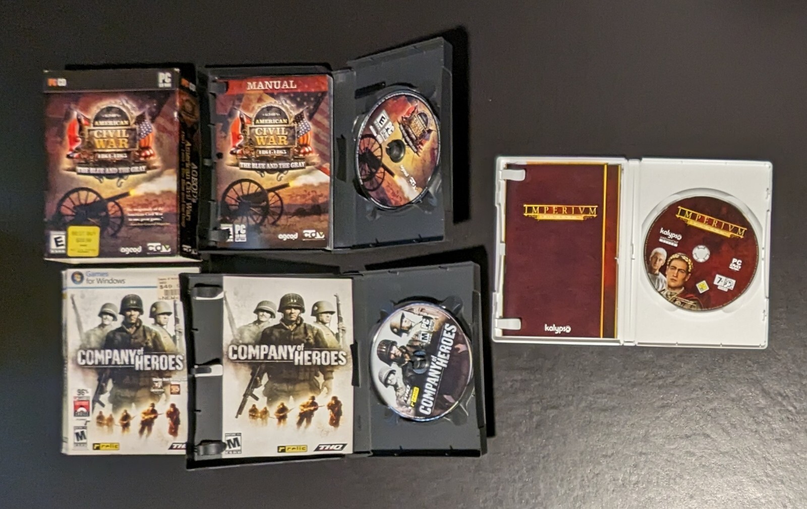 Lot of 12 PC Computer CD-ROM – DVD – Video Games Assorted