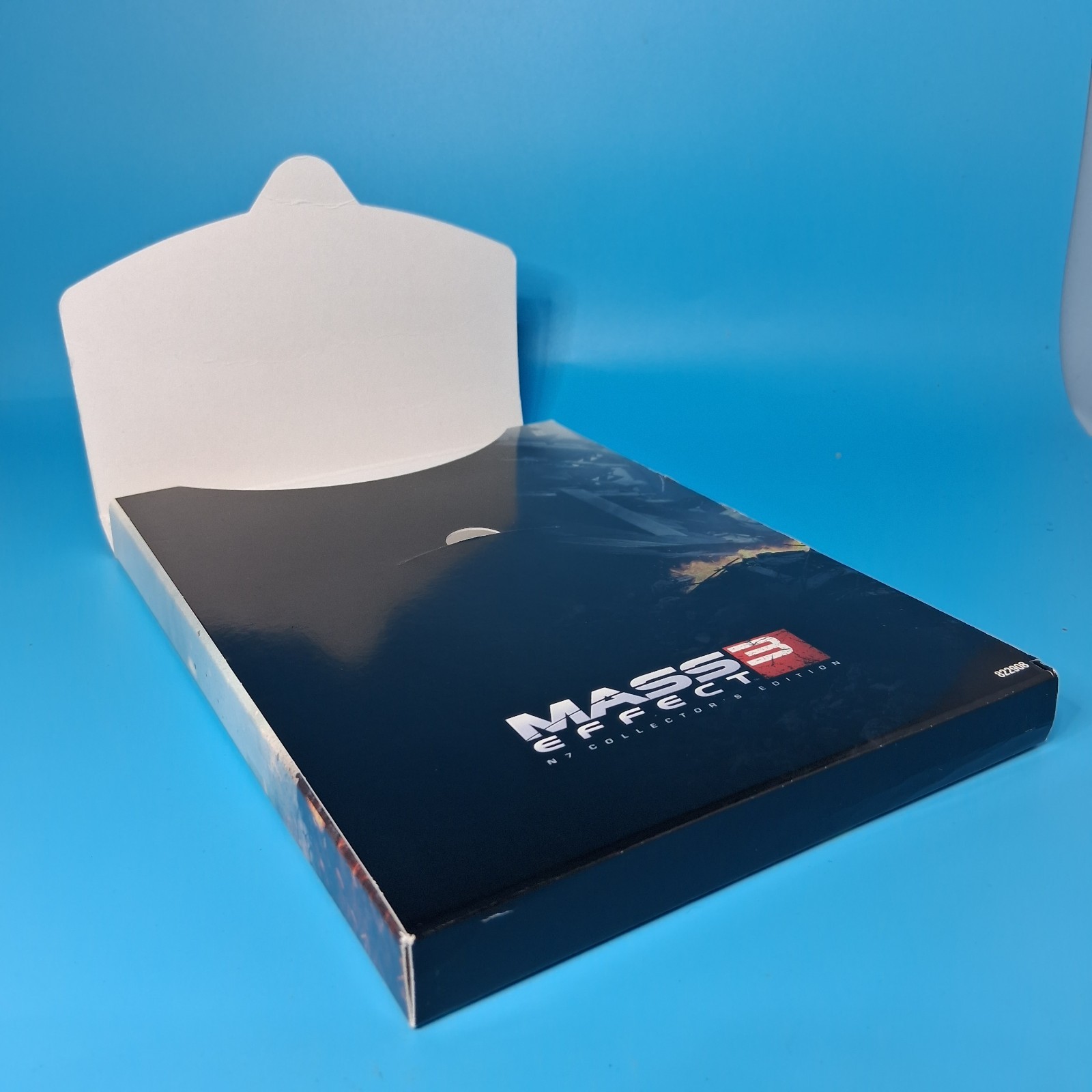 (No Game) Mass Effect 3 N7 Collectors Edition (Box / Steel Book / Patch / Cards)
