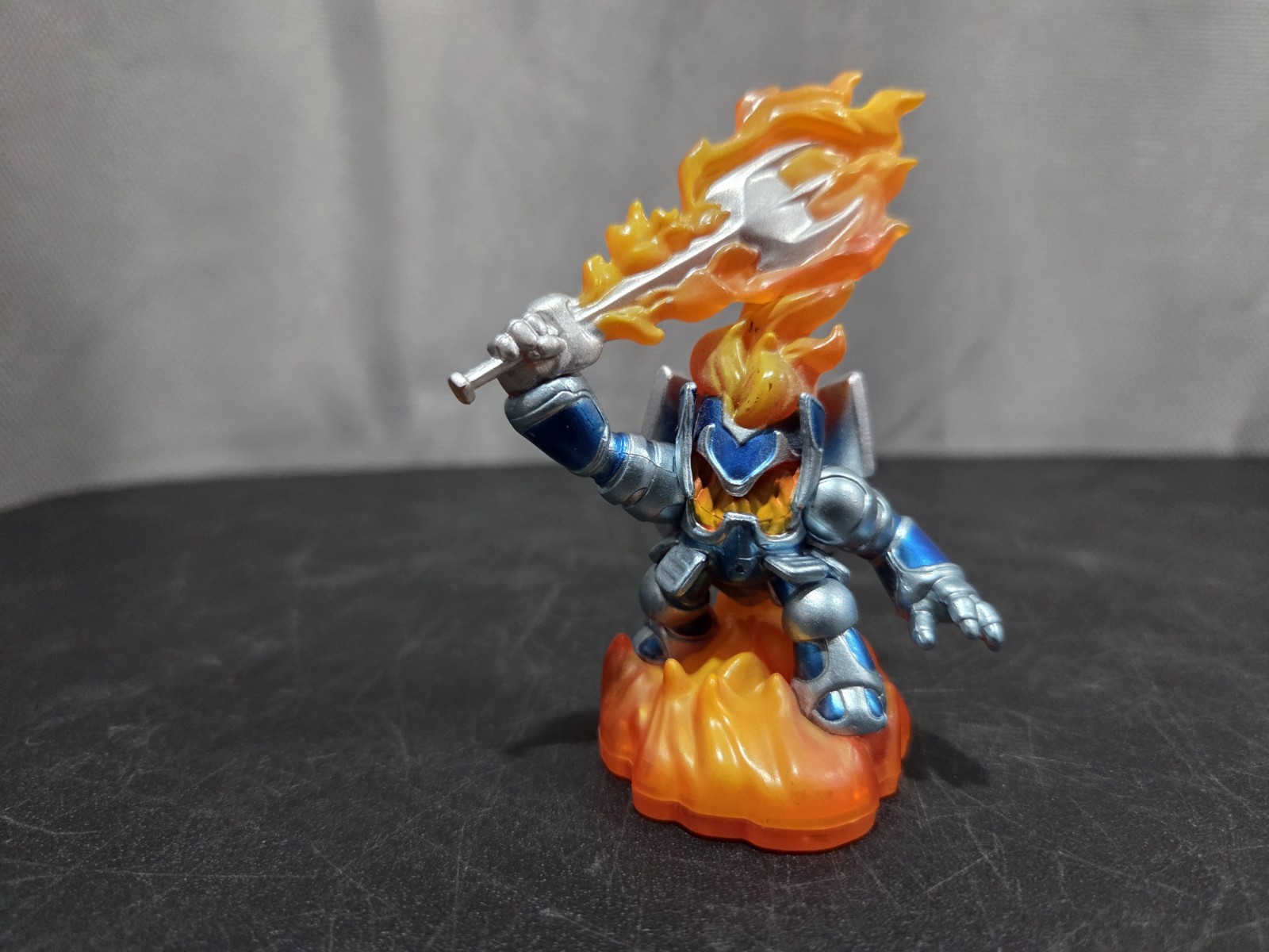 Skylanders Giants Ignitor Fire Element Monster Figure 2012 Spyros Adventure