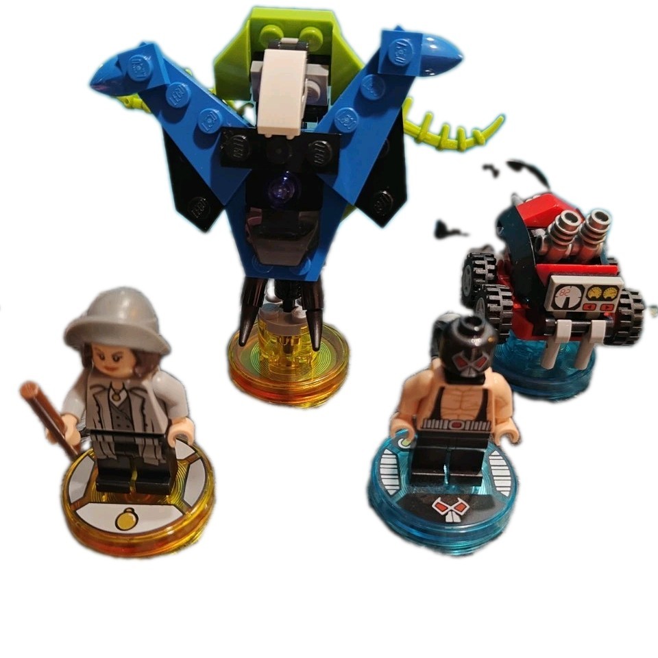 LEGO Dimensions Lot of Character Figures & Vehicles & Case