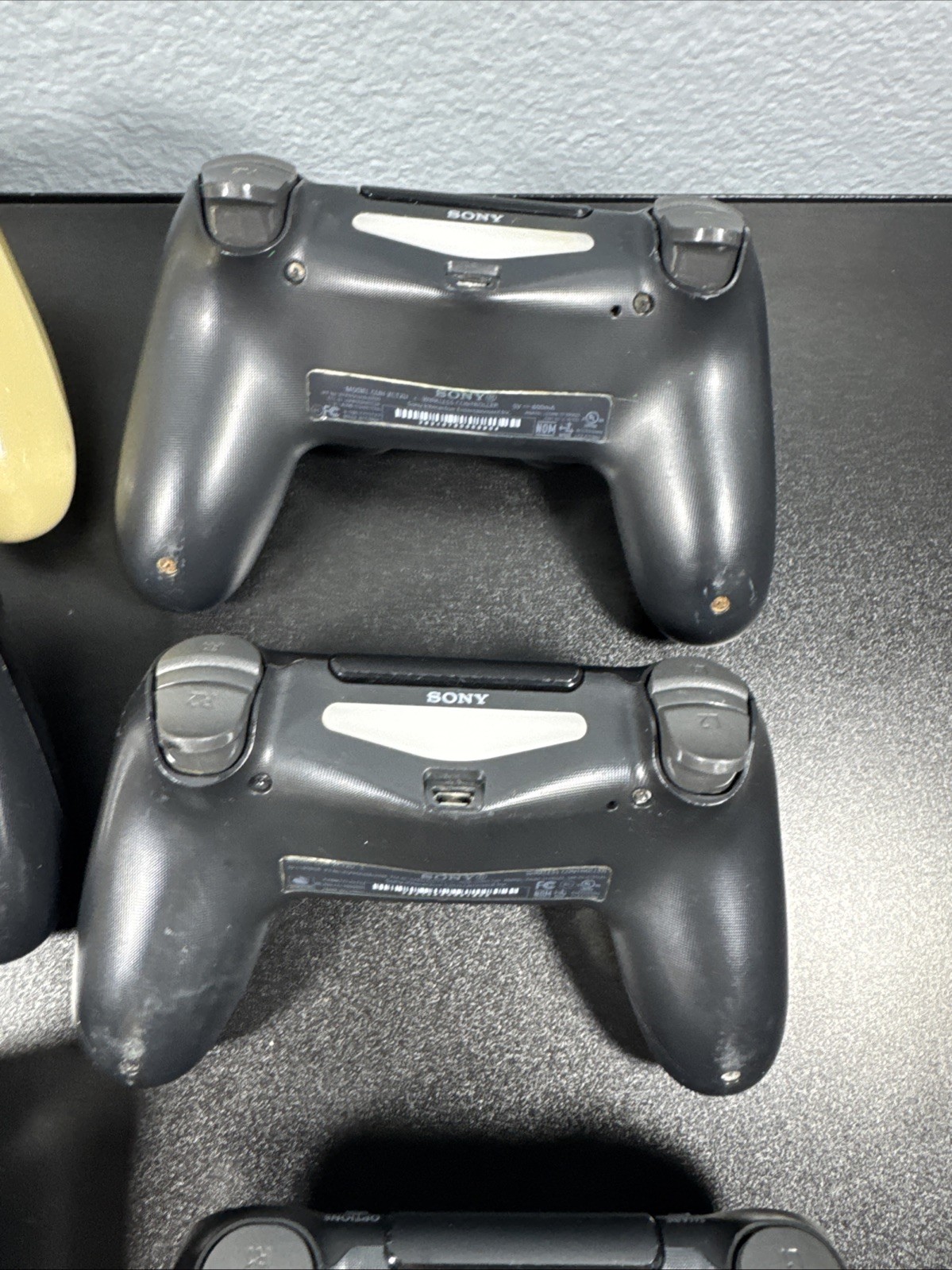 Lot Of 9 Various Colors Defective PS4/xbox One Elite Contollers Stick Drift